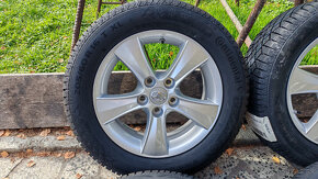 5x114,3 R16 --- TOYOTA AURIS - 5