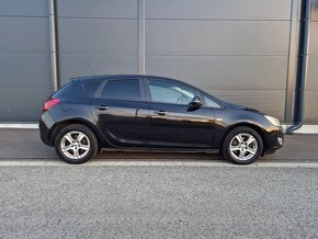 Opel Astra 1.7 CDTI - 5