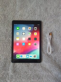 Apple iPad Air 16GB - 5