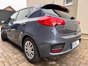 KIA CEED 1,4 CRDI,SILVER,NAFTA,KÚPENA NA SK,78 674 KM,3/2018 - 5