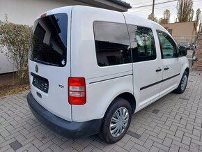 Volkswagen Caddy kombi facelift 5 miestna - 5