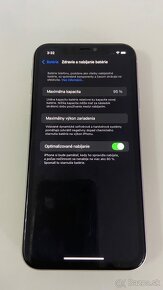 Predám iPhone 11 64 GB - 5