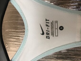 NOVÉ NIKE originál tielko s vsitou podprsenkou S - 5