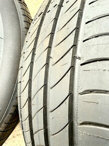 Michelin 225/50 R19 - 5