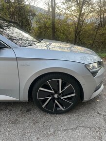 Škoda Superb 3 Facelift 2.0 TDI 140kw DSG 4x4 Laurin&Klement - 5