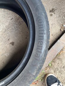 235/45 r18 v XL continental - 5