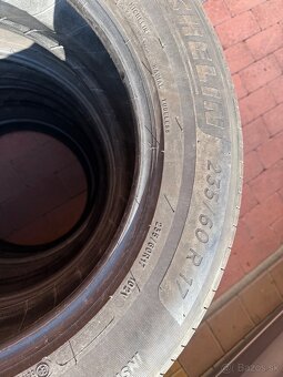 235/60R17 letné pneu Michelin - 5