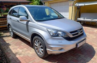 CR-V 2,2 i-DTEC 4x4 Executive 161000km - 5