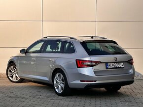 Predám Škoda Superb  Kombi 2,0 TDI  140kw /190k DSG - 5