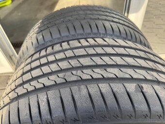 Letne pneu firestone 215/50 R17 - 5