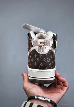 Nike LV - 5