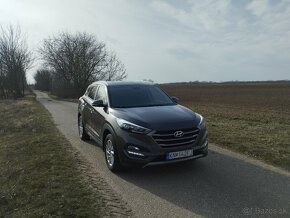 Hyundai Tucson - 5