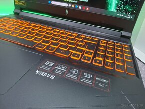 16" 165Hz IPS, Acer Nitro V16, Ryzen5/16GB DDR5/RTX 4050/1TB - 5