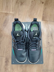 Jordan Max 200 Black/ Barely Volt-Neptune Green 11,5/45,5 - 5