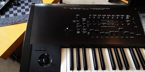 KORG KRONOS X 73 - 5