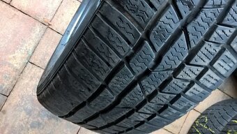 ZIMNÉ 205/50 R17 4ks CONTINENTAL 5-6mm a 2 ks GOODYEAR 6-7mm - 5