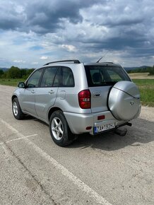 Toyota RAV4 2.0 Diesel 4x4 - 5