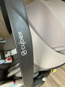 Cybex cloud z i-size autosedacka - vajicko - 5