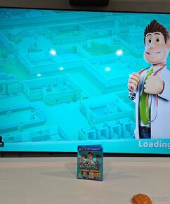 Two Point Hospital na PS4 15e - 5