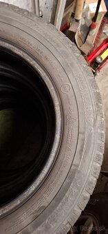 Predám zimne pneumatiky 205/65r16c - 5