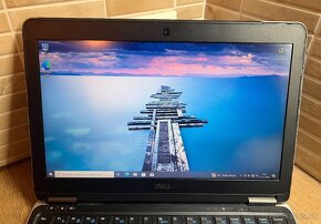 Dell E7240 / i5-4300U / 8GB RAM / 128GB SSD / pods. kláv. - 5