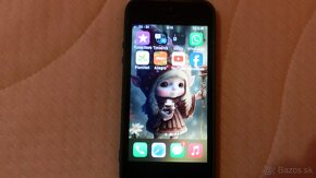 Predám Apple iPhone SE 2016 64 GB - 5