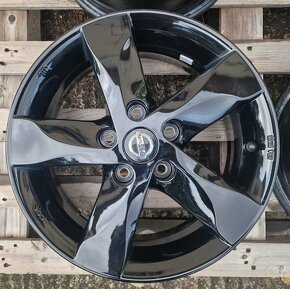 ORIGINÁL NISSAN HLINÍKOVÉ DISKY 5x114,3 R16 - 5