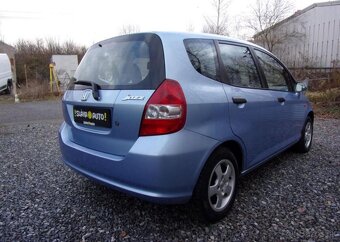 Honda Jazz 1.3i 61kW KLIMA 2xKOLA TOP KM benzín manuál 61 kw - 5