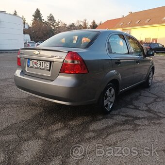 Predám Chevrolet Aveo 1,2 16V 62kw B12D1 r.v.2009 - 5