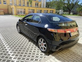 Honda Civic 2008, 2.2 - 5