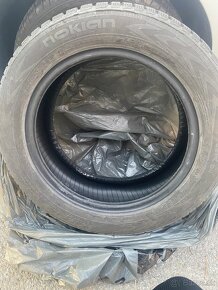 Nokian zimne 195/55/R15 - 5