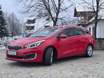 Kia Ceed SW 1.6 GDI možný leasing/úver - 5