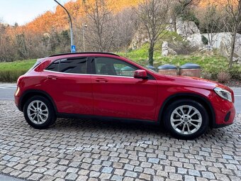 Mercedes-Benz GLA 180 d A/T - 5