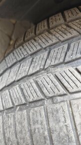 PIRELLI SCORPION ICE SNOW 275/40 r20 Runflat - 5