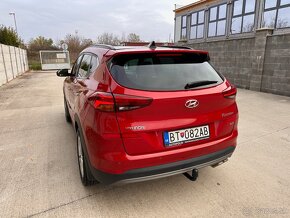 Predám HYUNDAI Tucson Premium, 1.6T, 177k, 4WD, AKO NOVÝ - 5