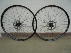 Race-Face Pevné osy 15x100 - 12x142 mm. 29 er. - 5