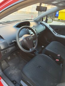 Toyota Yaris 1.3 vvti - 5