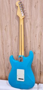 Fender American Professional II Miami Blue + DARCEK - 5