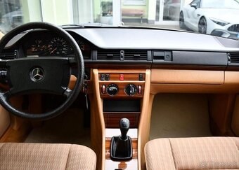 Mercedes-Benz 124 230E PĚKNÝ STAV 63.730KM 97 kw - 5