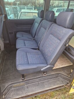 VW Caravelle - 5