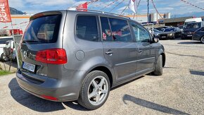 Volkswagen Touran 2.0 TDI Family DSG - 5