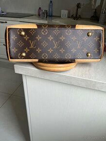 Louis Vuitton - 5