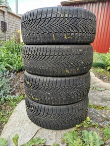 Zimné pneumatiky NEXEN 215/40 R18 - 5