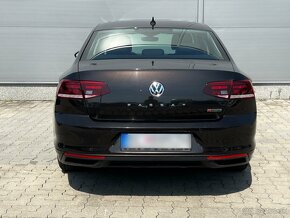 Volkswagen Passat 2.0 TDI Business 4Motion DSG - 5