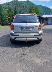 Suzuki SX4 - 5