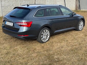 Škoda Superb Combi 2.0 TDI SCR Style plus DSG - 5