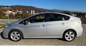 Toyota Prius 1.8 CVT hybrid PREMIUM - 5