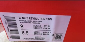 Nike REVOLUTION 6 NN Black veľ. 39 - 5