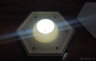 3D tlačeny HEX podstavec na výrobu laserom rezanej LED lampy - 5