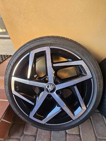 VW Dallas 5x112 225/40 r18 - 5